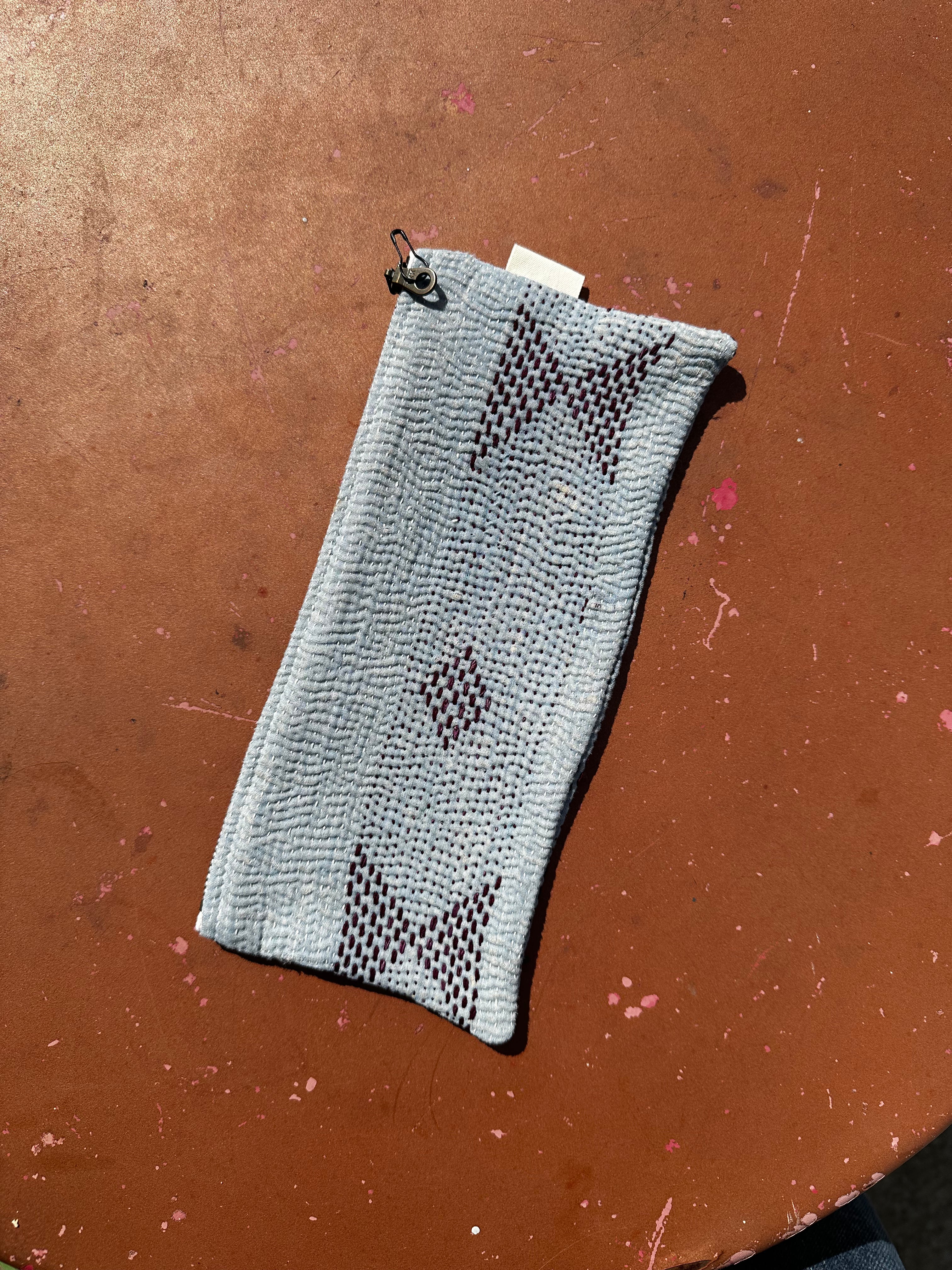 Otto Finn Flat Zip Pouch